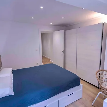 Happy Place * Oviedo